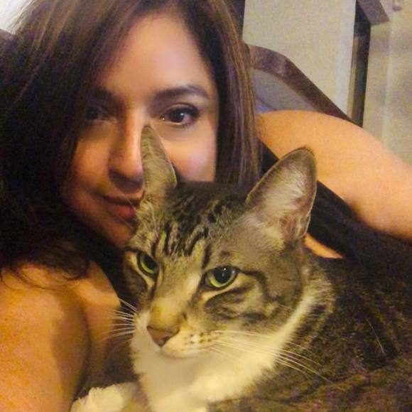 Meet your Posher, Priscilla - Picture 1 of 1